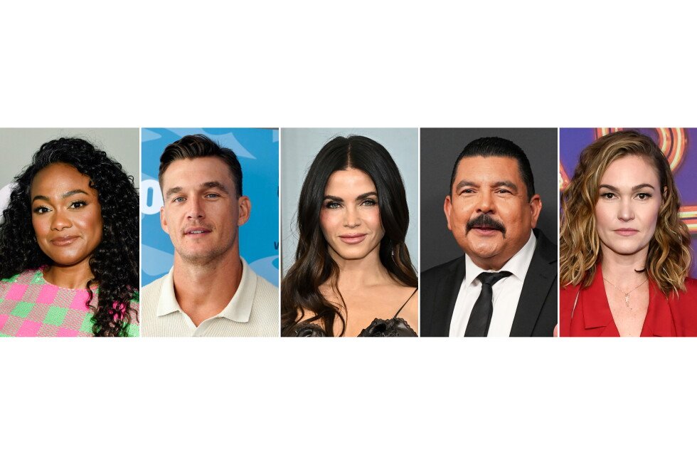 ‘dancing-with-the-stars’-cast-includes-julia-stiles,-jenna-dewan