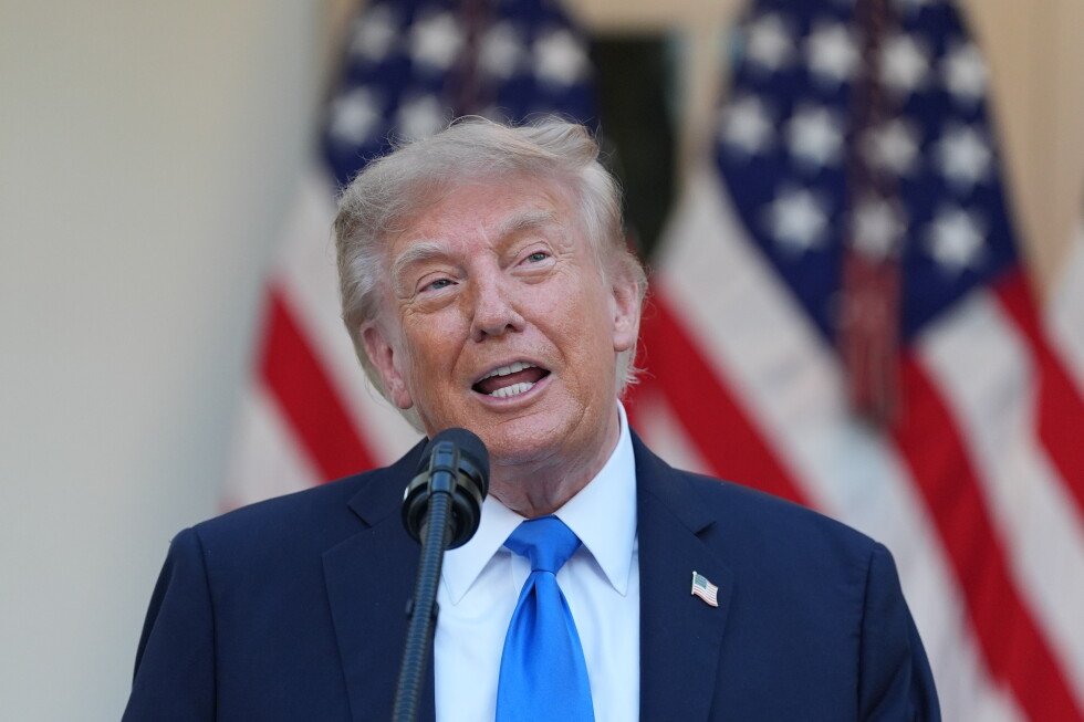 trump-promises-to-campaign-for-republicans-in-midterms