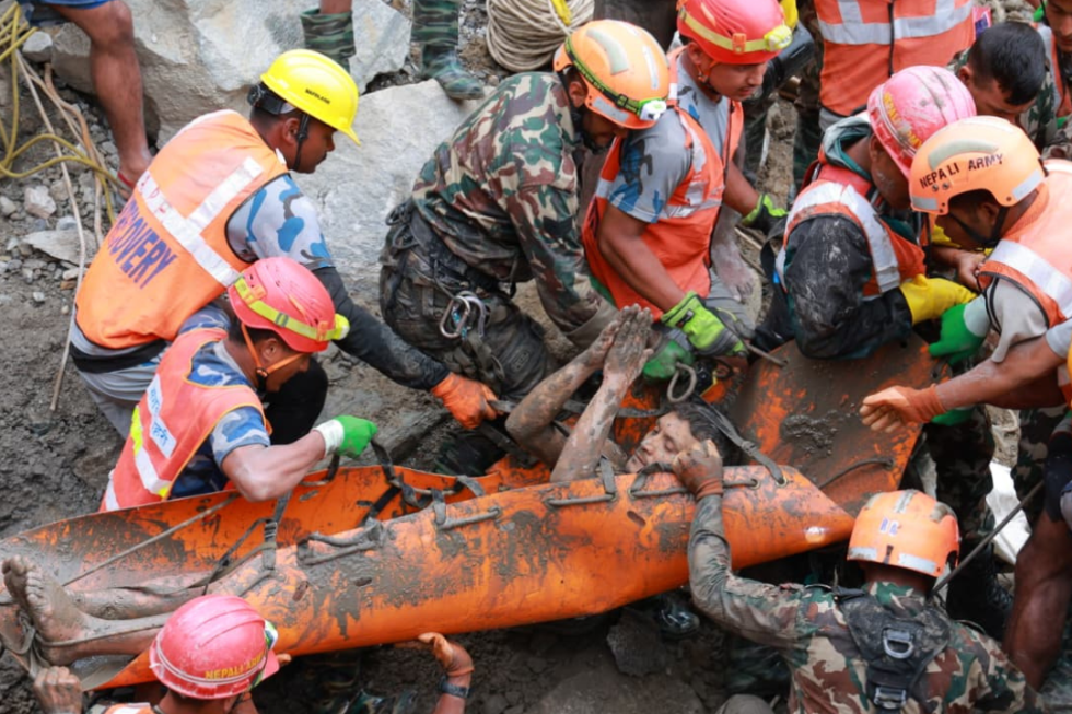 one-trapped-worker-rescued-alive-from-a-tunnel-in-nepal