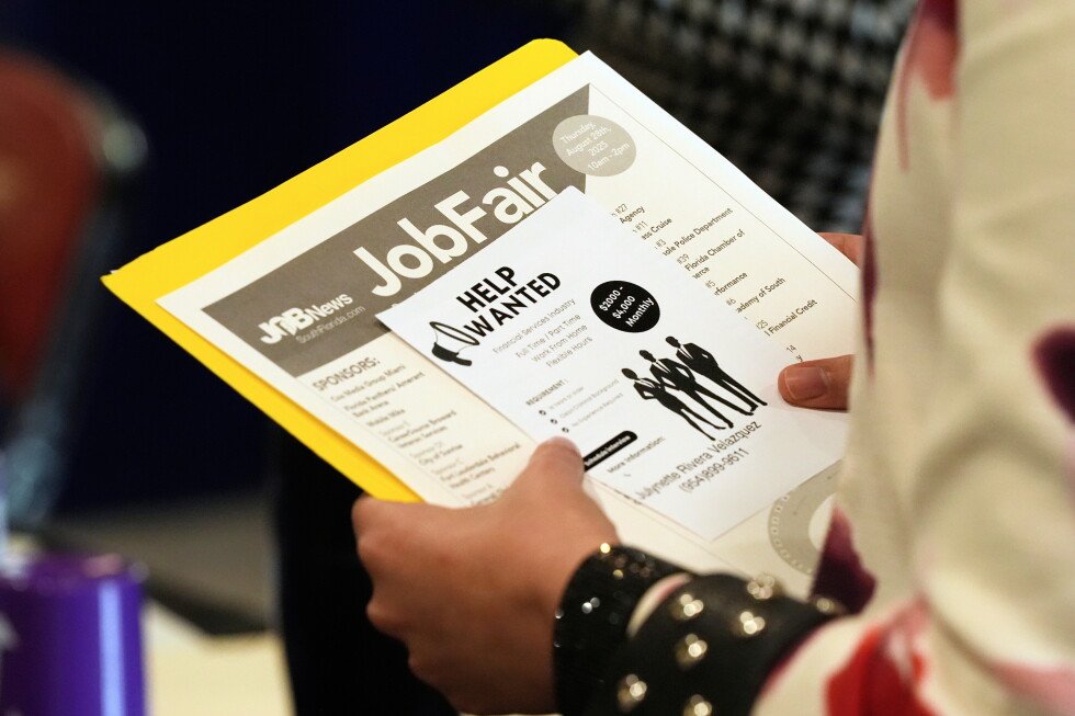 job-market-rebound-expected-to-emerge-in-august-data,-though-many-americans-are-still-struggling