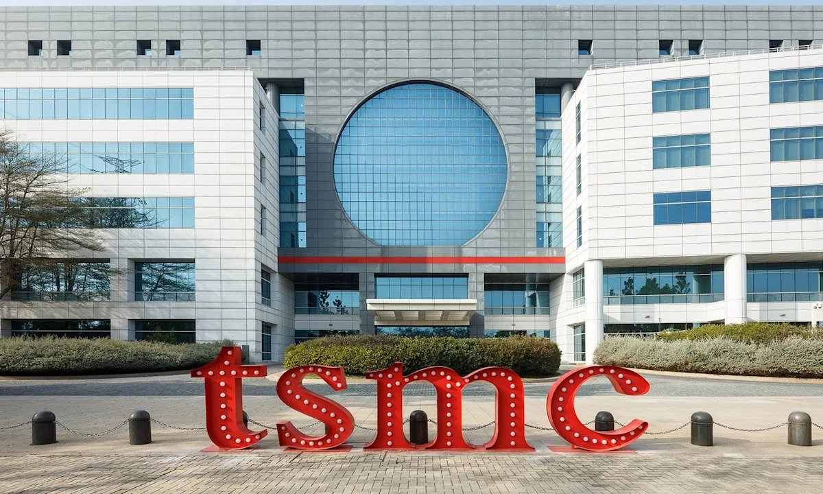 prediction:-taiwan-semiconductor-stock-will-surge-by-22%-before-2026-ends