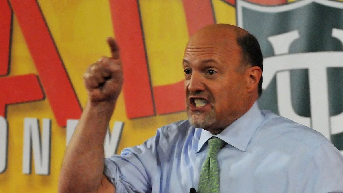cramer-says-costco-at-49-times-earnings-is-the-mistake-loyal-shoppers-keep-making