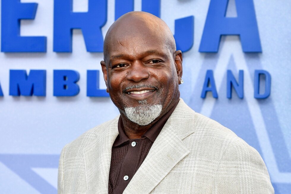 former-cowboys-running-back-emmitt-smith-is-sued-over-wind-farm-project