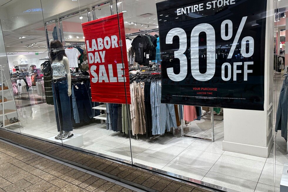what’s-open-on-labor-day?-most-retailers-closed?-government,-banks-and-the-stock-market.