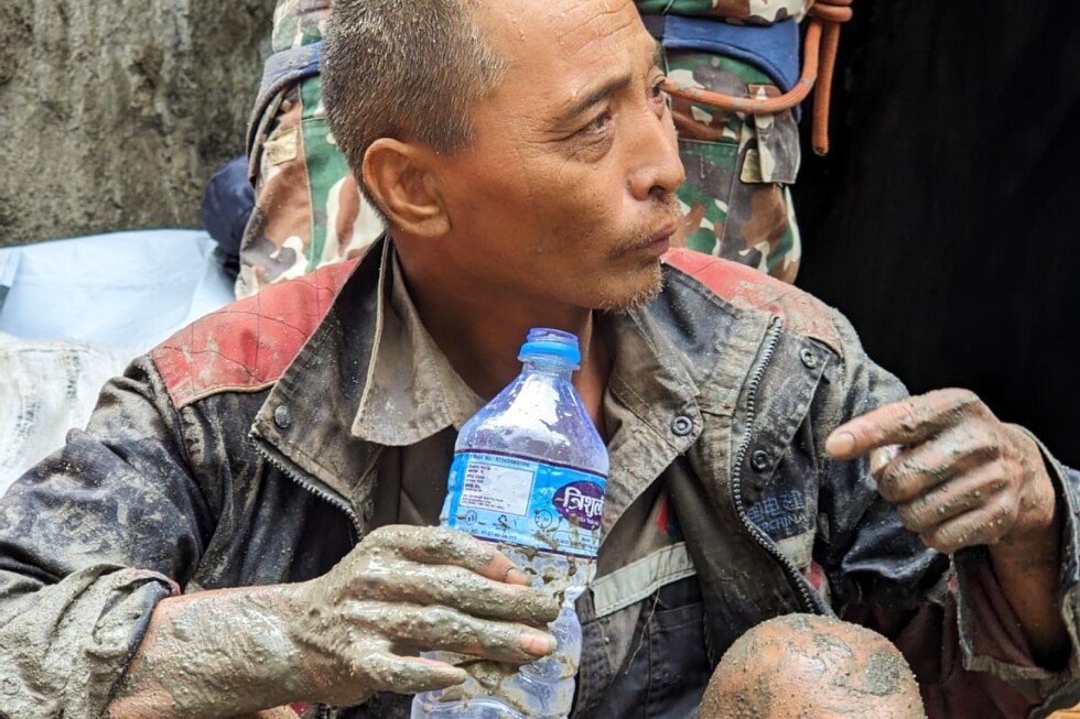 familia-de-sobreviviente-chino-de-inundacion-en-nepal-se-dice-aliviada-tras-dias-de-angustia