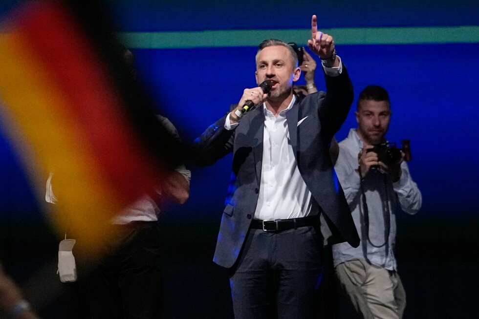 german-chancellor-faces-tough-times-after-first-afd-state-election-win