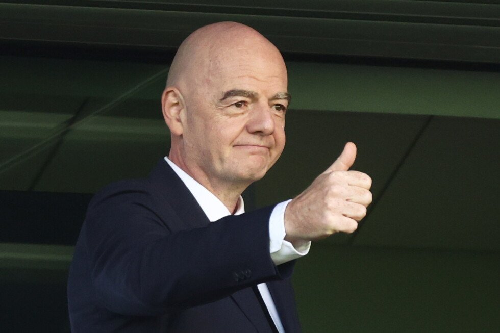 infantino-to-stand-for-re-election-as-fifa-president-despite-failed-world-cup-sell-off-plan
