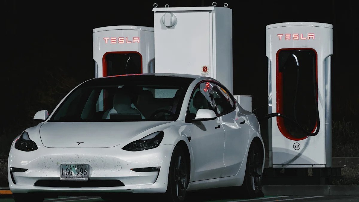 we-asked-chatgpt-to-pick-between-tesla-and-apple-stock