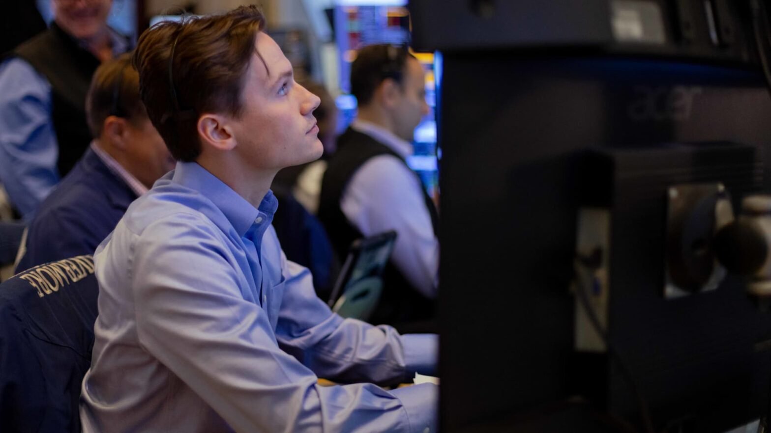 santoli:-one-key-tech-etf-may-signal-whether-this-bull-market-can-keep-marching-on