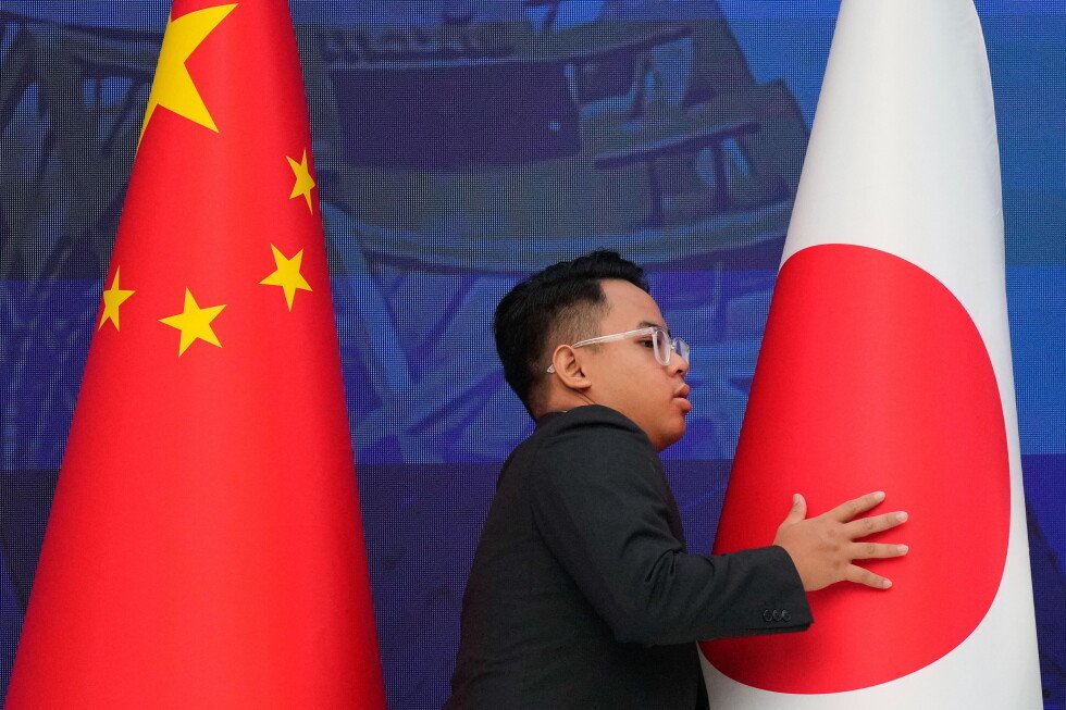 chinese-curbs-on-exports-of-key-chipmaking-material-draw-protests-from-japan