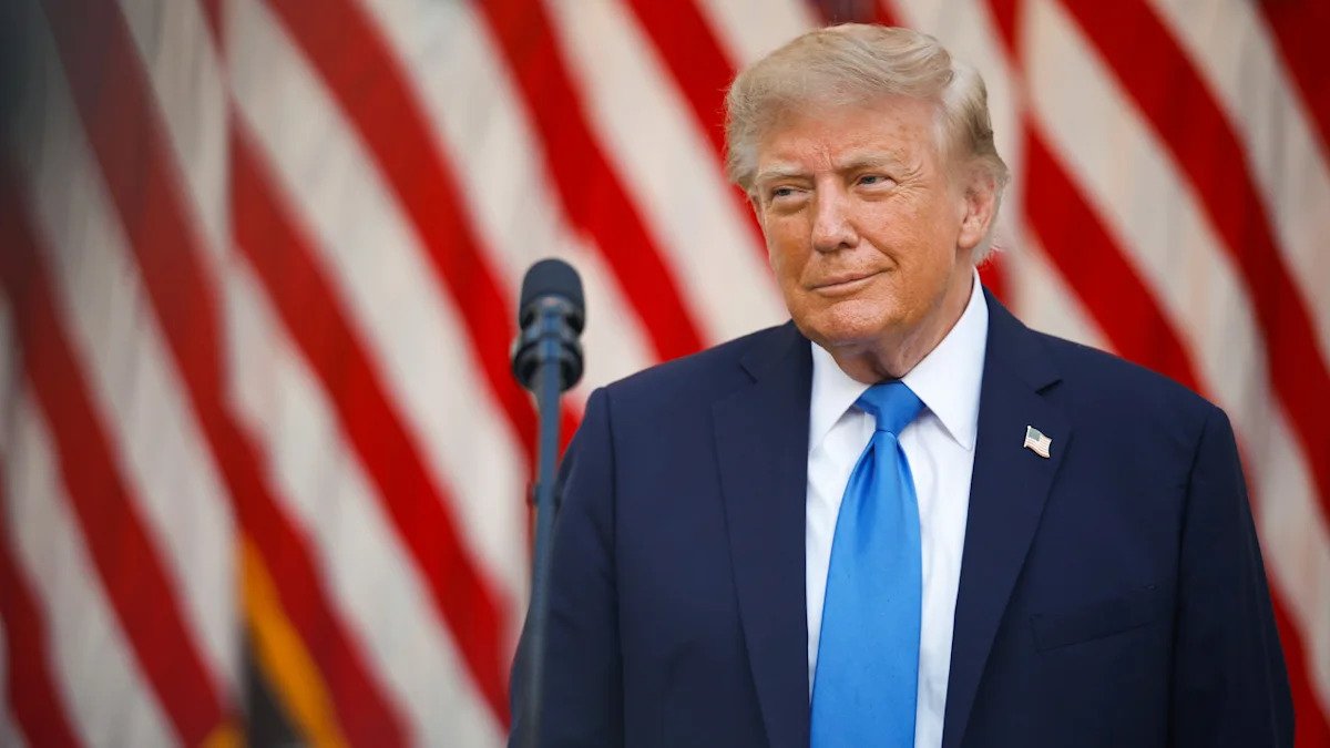 trump-claims-he’s-made-‘hundreds-of-billions-of-dollars-on-stocks’-for-the-us-—-not-for-himself.-is-he-right?