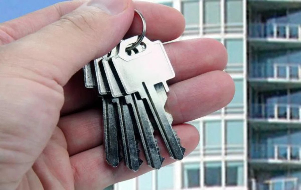 2-mreit-stocks-to-invest-in-despite-challenging-industry-trends