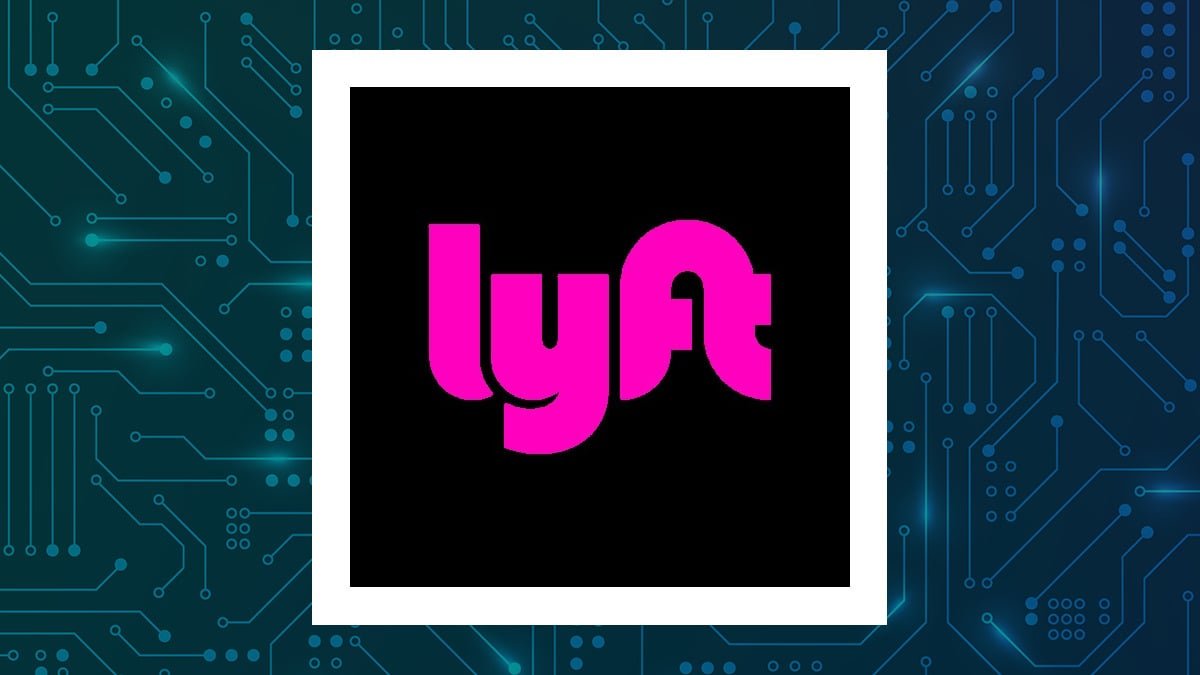 lyft-(nasdaq:lyft)-stock-price-down-7.3%