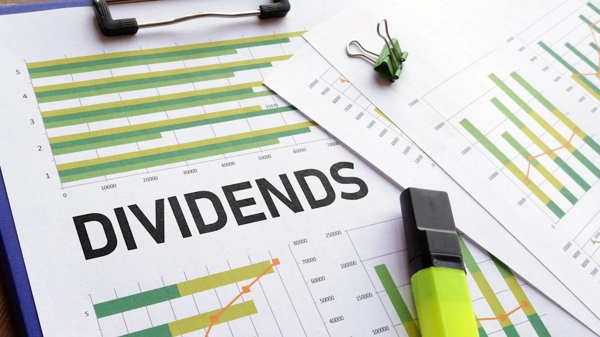 how-much-do-you-really-need-invested-in-dividend-stocks-to-replace-a-$25,000-income?