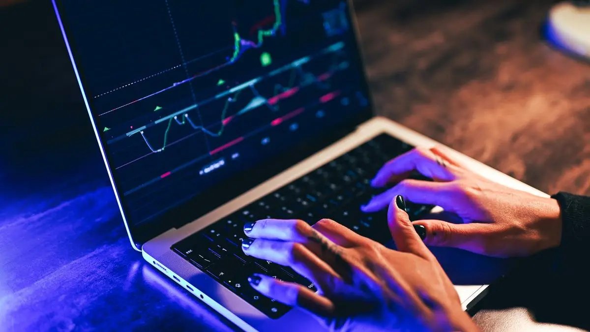 five-stock-market-scams-that-prey-on-investor’s-greed