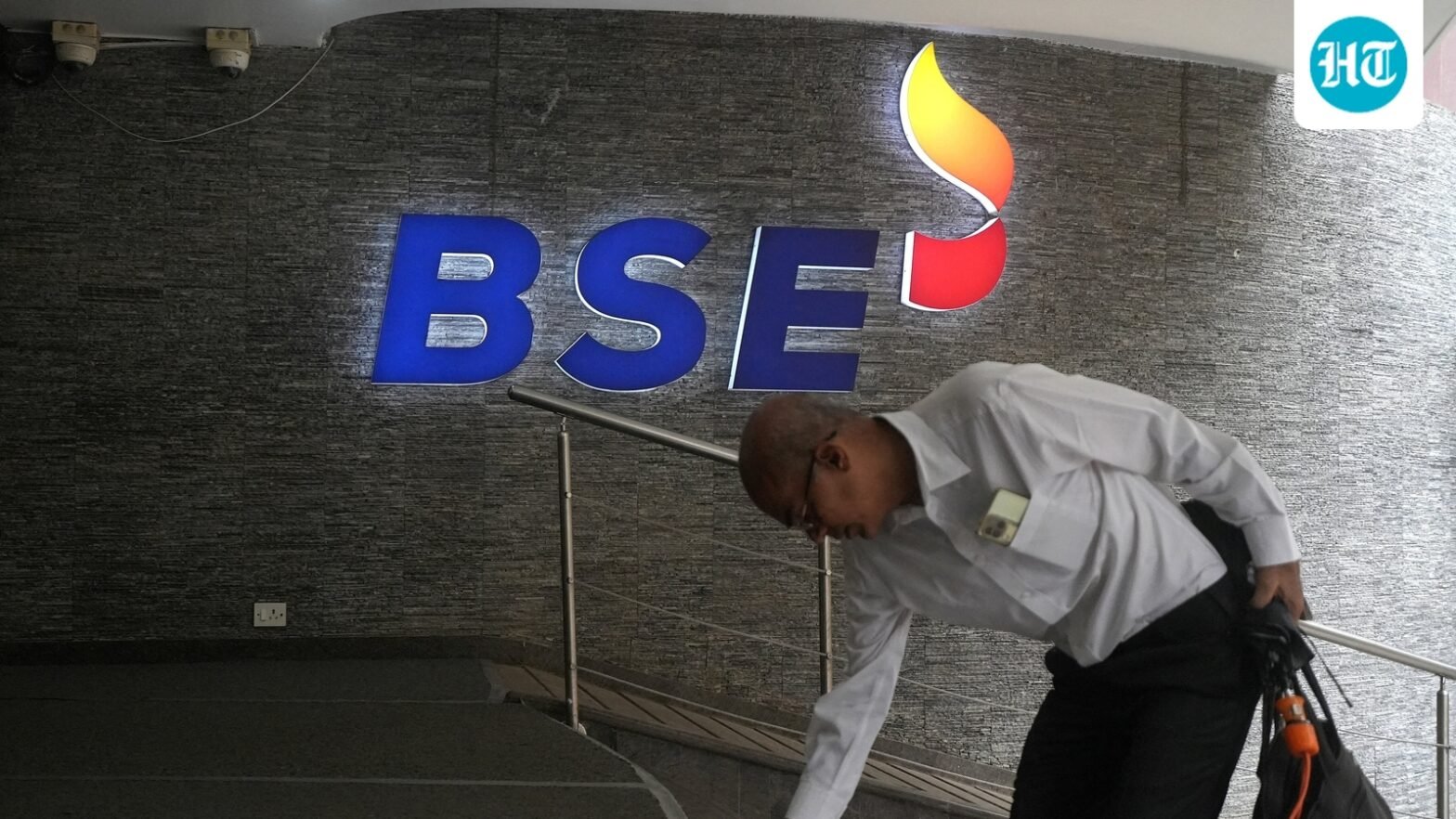 stock-market-holiday-today:-nse,-bse-closed-on-september-14-for-ganesh-chaturthi;-trading-resumes-tuesday