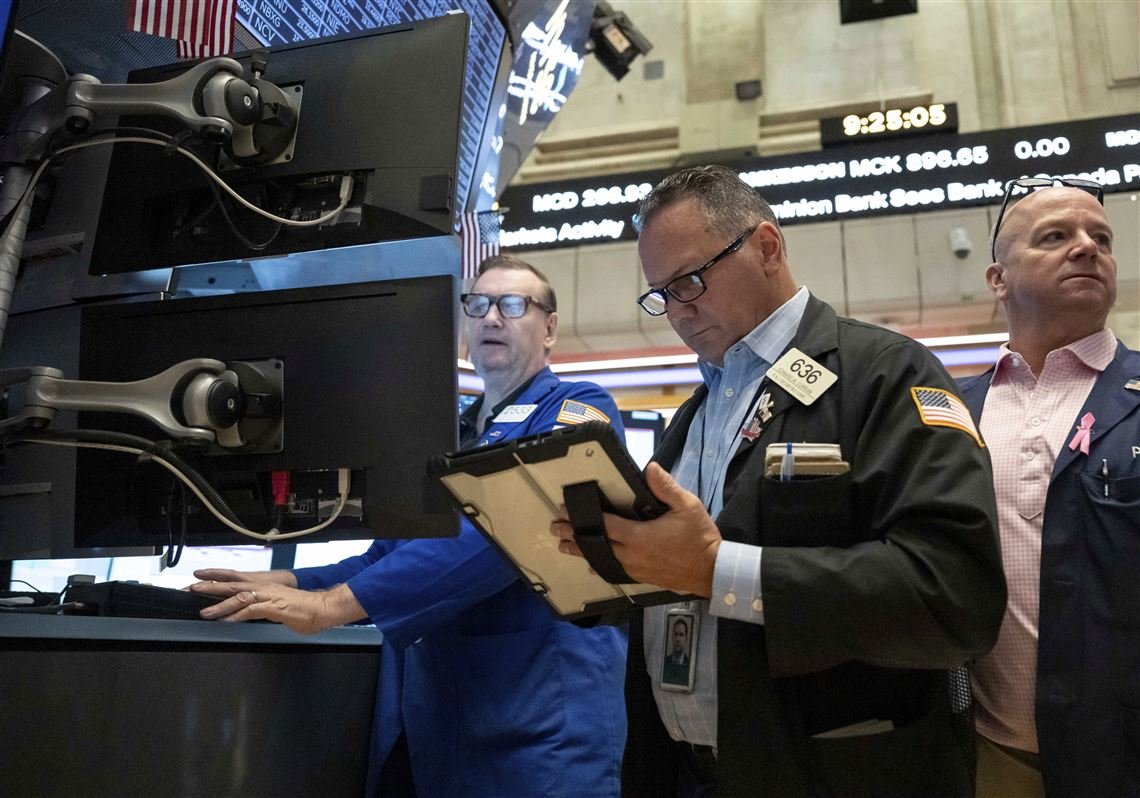 tech-stocks-drop-on-warnings-about-ai-as-brent-oil’s-price-hits-$109
