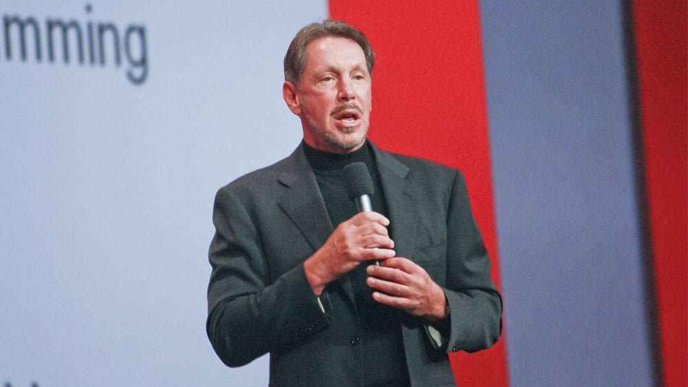 oracle-stock-falls-after-ellison-scraps-plan-to-sell-up-to-$7.5-billion-in-stock