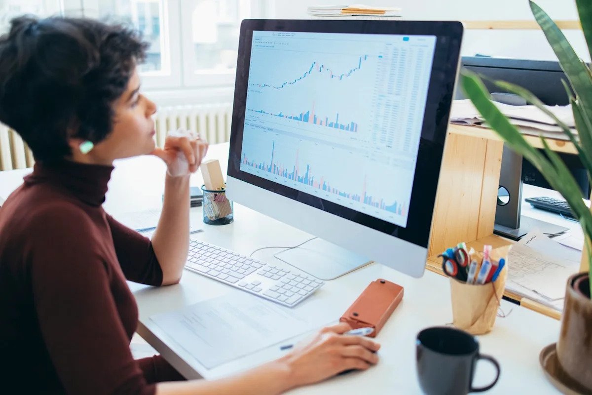 why-s&p-global-stock-beat-the-market-on-monday