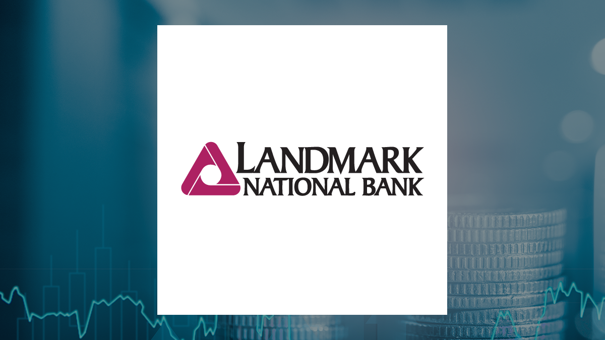 jim-lewis-sells-400-shares-of-landmark-bancorp-(nasdaq:lark)-stock