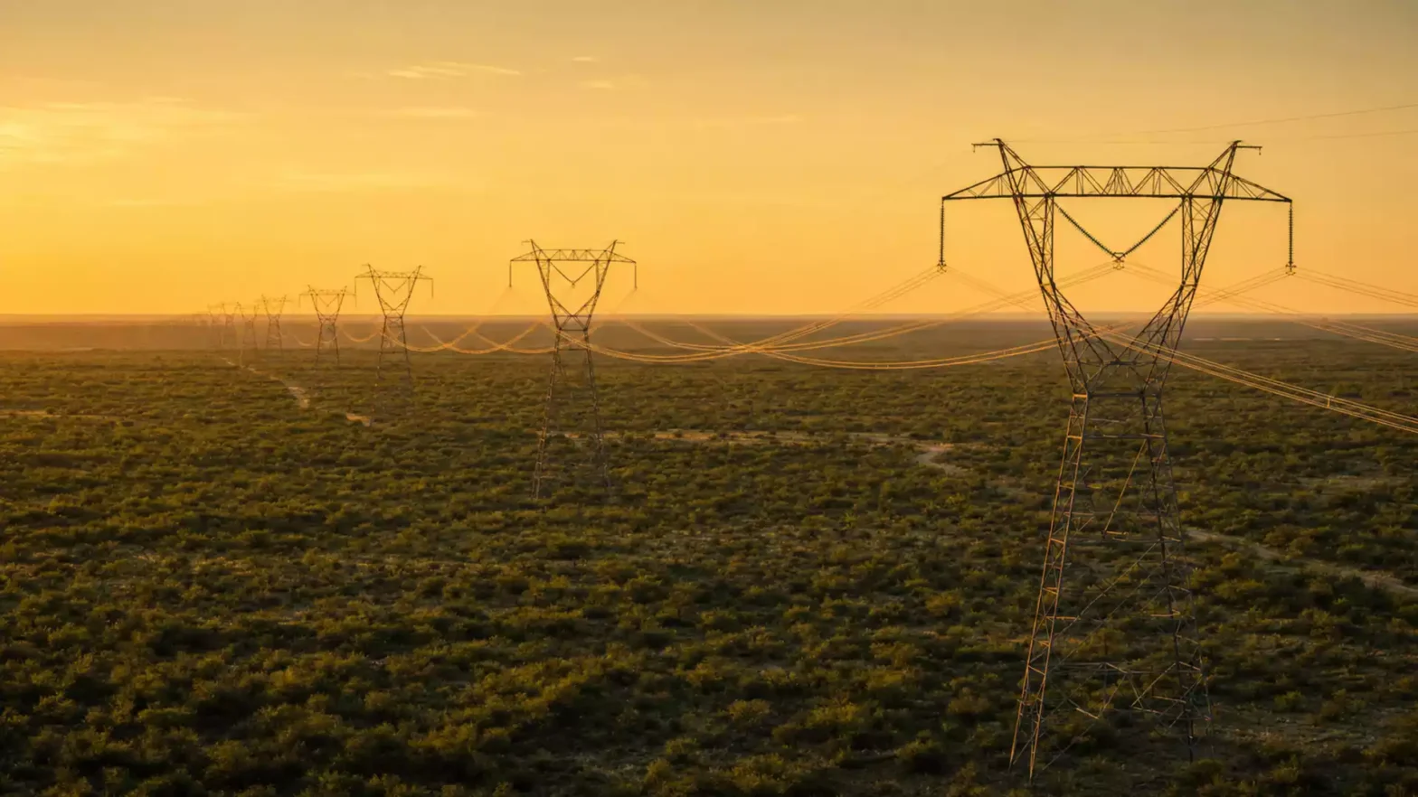 centerpoint-energy-stock-dips-after-cybersecurity-incident-and-new-analyst-coverage