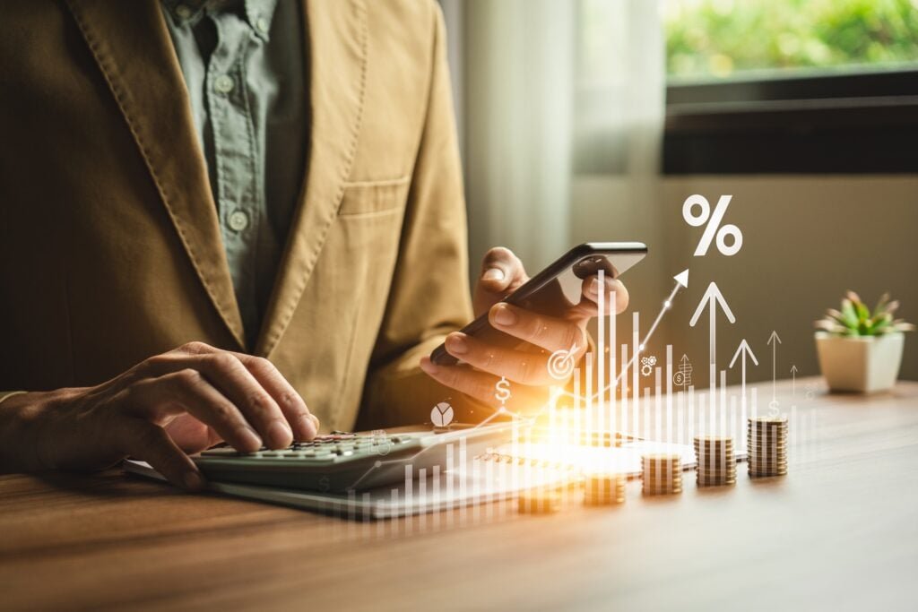 wall-street’s-most-accurate-analysts-spotlight-on-3-tech-stocks-delivering-high-dividend-yields