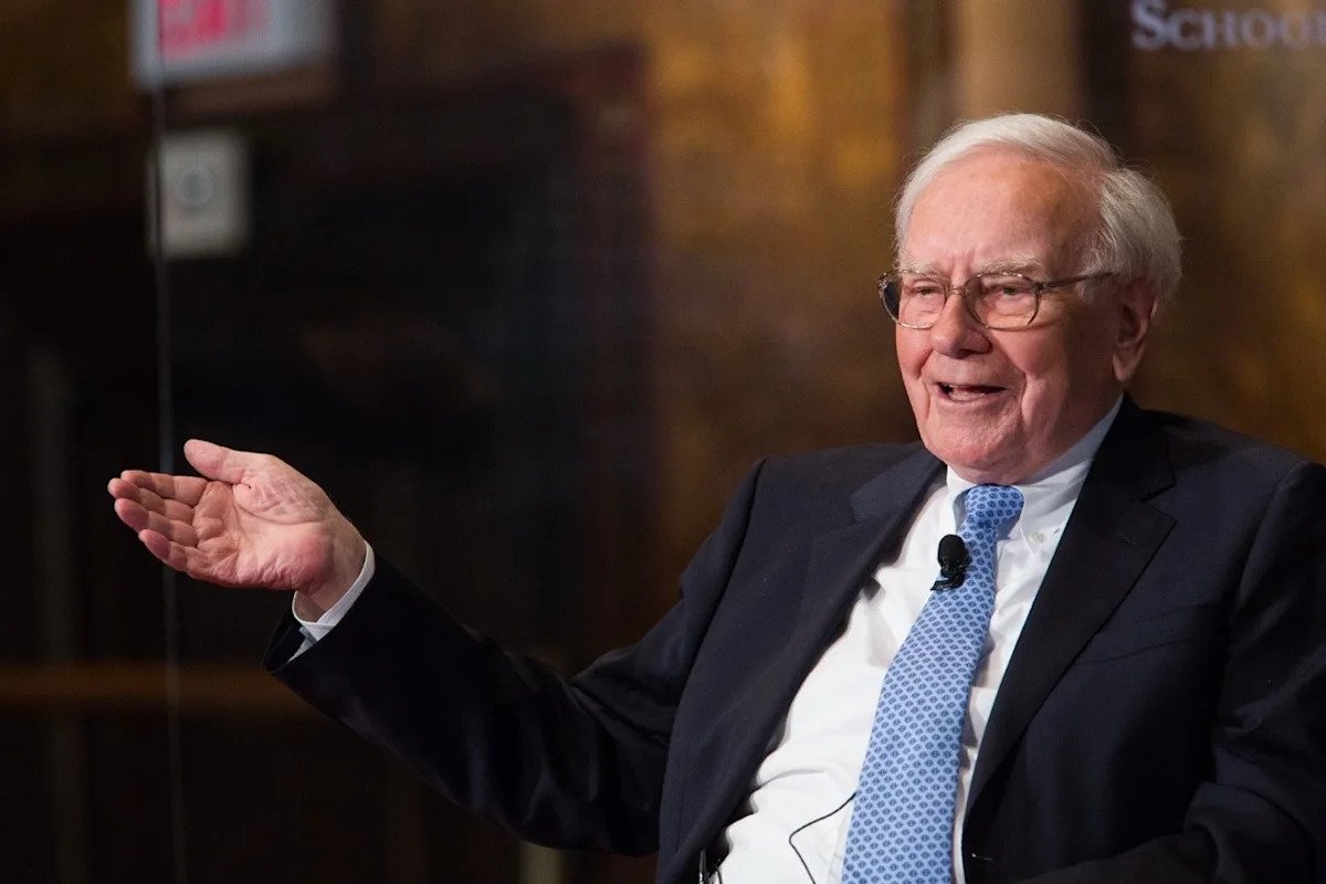 warren-buffett’s-top-advice-for-investors-bracing-for-a-market-crash