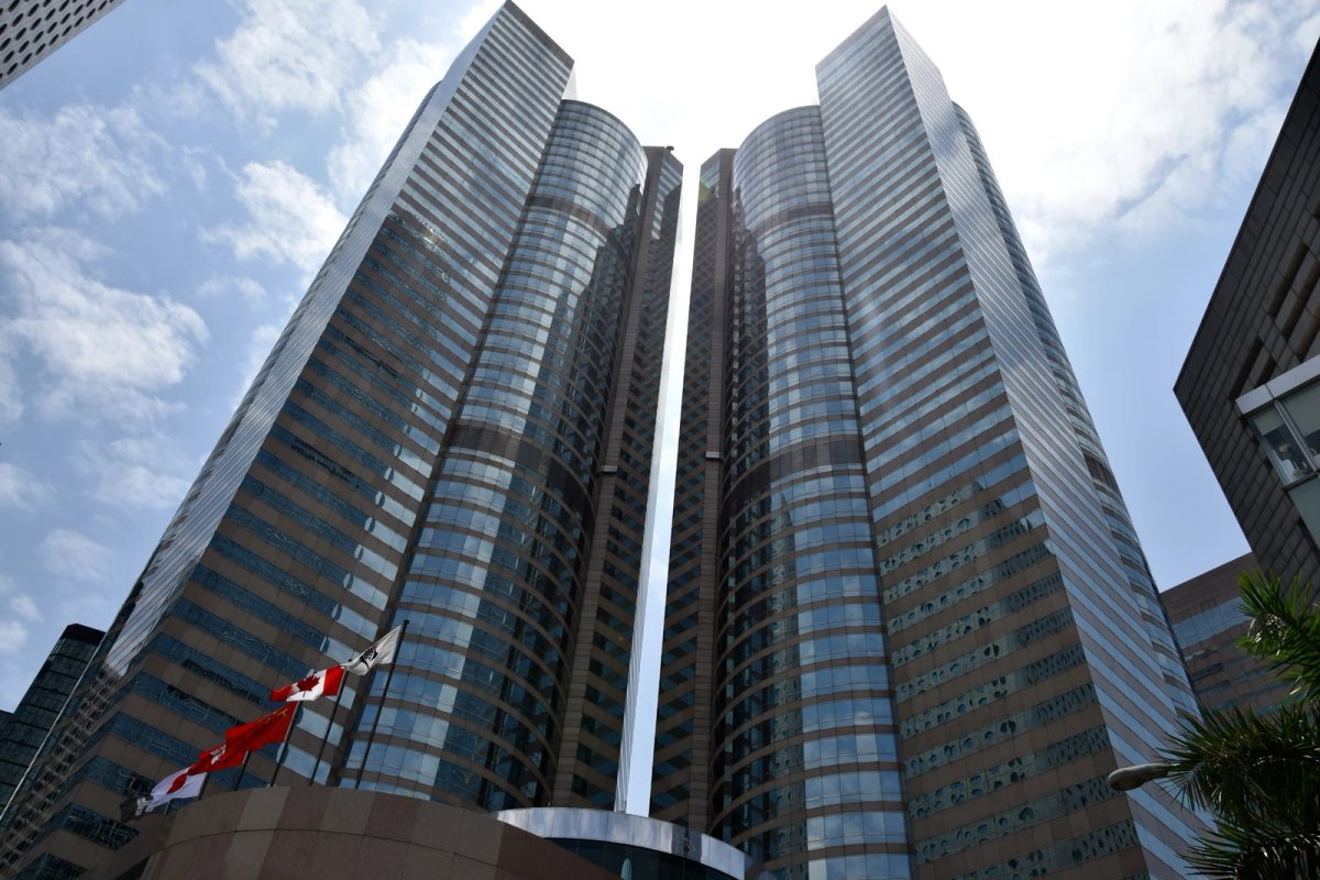 hong-kong-stock-exchange-debuts-first-cross-market-index-etfs;-bonnie-chan-calls-it-a-key-milestone-for-index-business