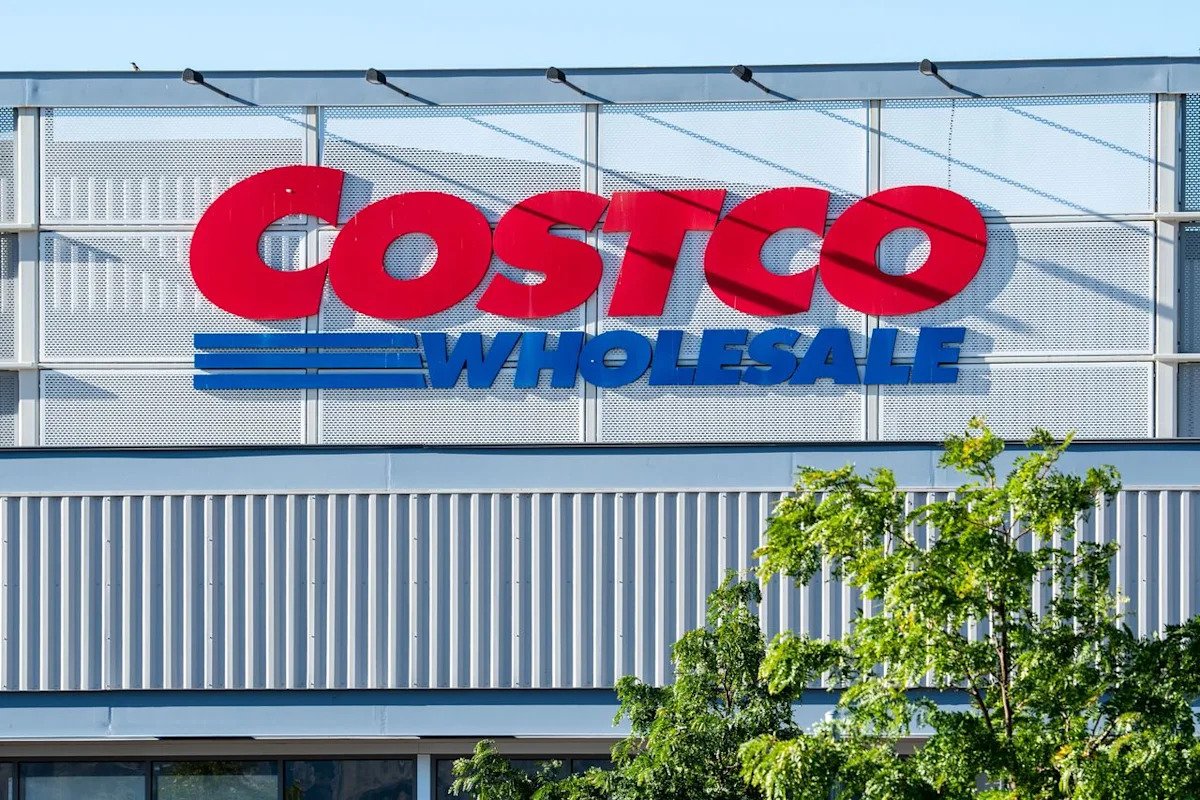 cost-stock-wrapped-its-best-week-since-may:-analysts-still-see-multiple-growth-drivers-for-costco-despite-trimming-price-targets