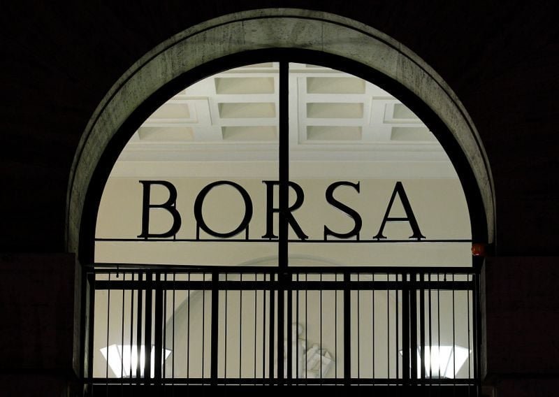 milan-stock-exchange-opens-higher,-tech-stocks-surge