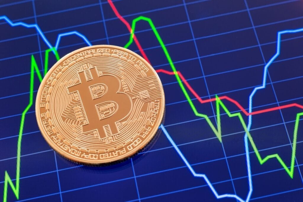 bitcoin-dips,-while-ethereum,-xrp,-dogecoin-gain:-bull-market-‘intact,’-but-rally-‘showing-cracks,’-says…