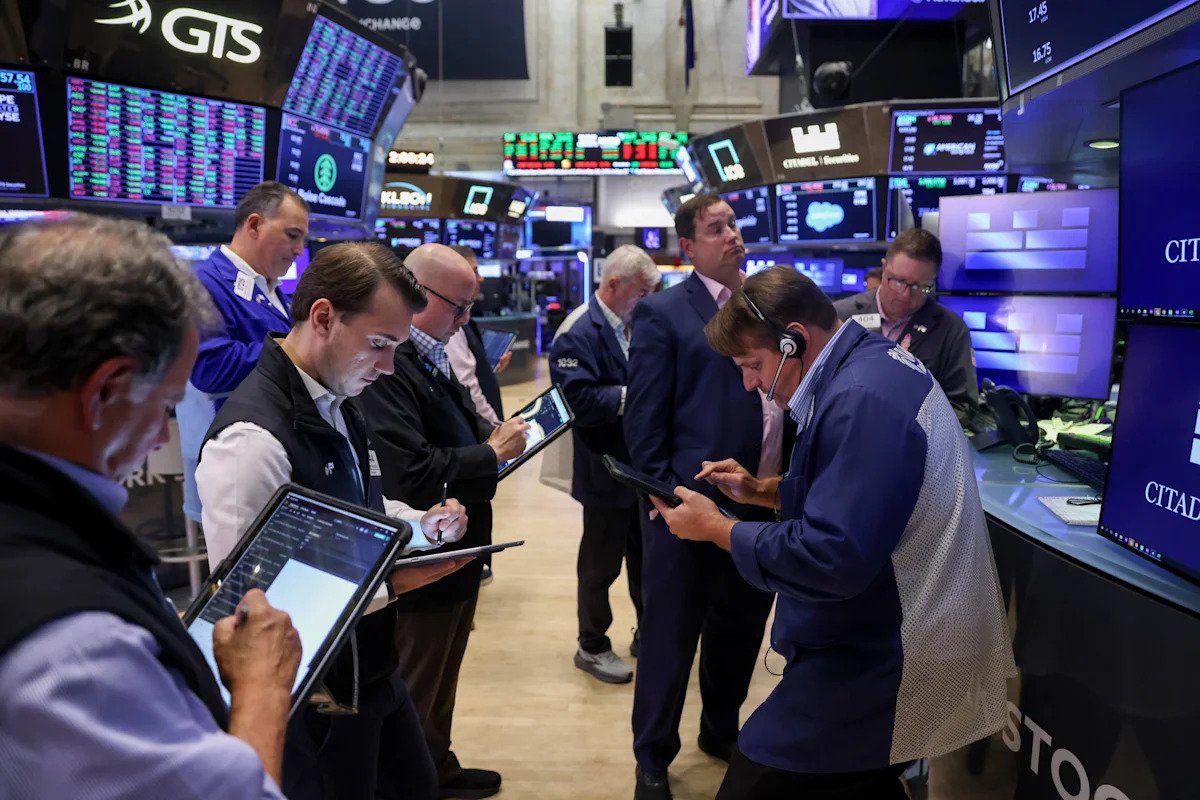 stock-market-today-(sept.-30,-2026):-s&p-500-futures-rise-as-pce-inflation-comes-in-below-expectations
