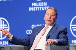 gundlach-warns-stock-market-is-weakening-beneath-the-surface