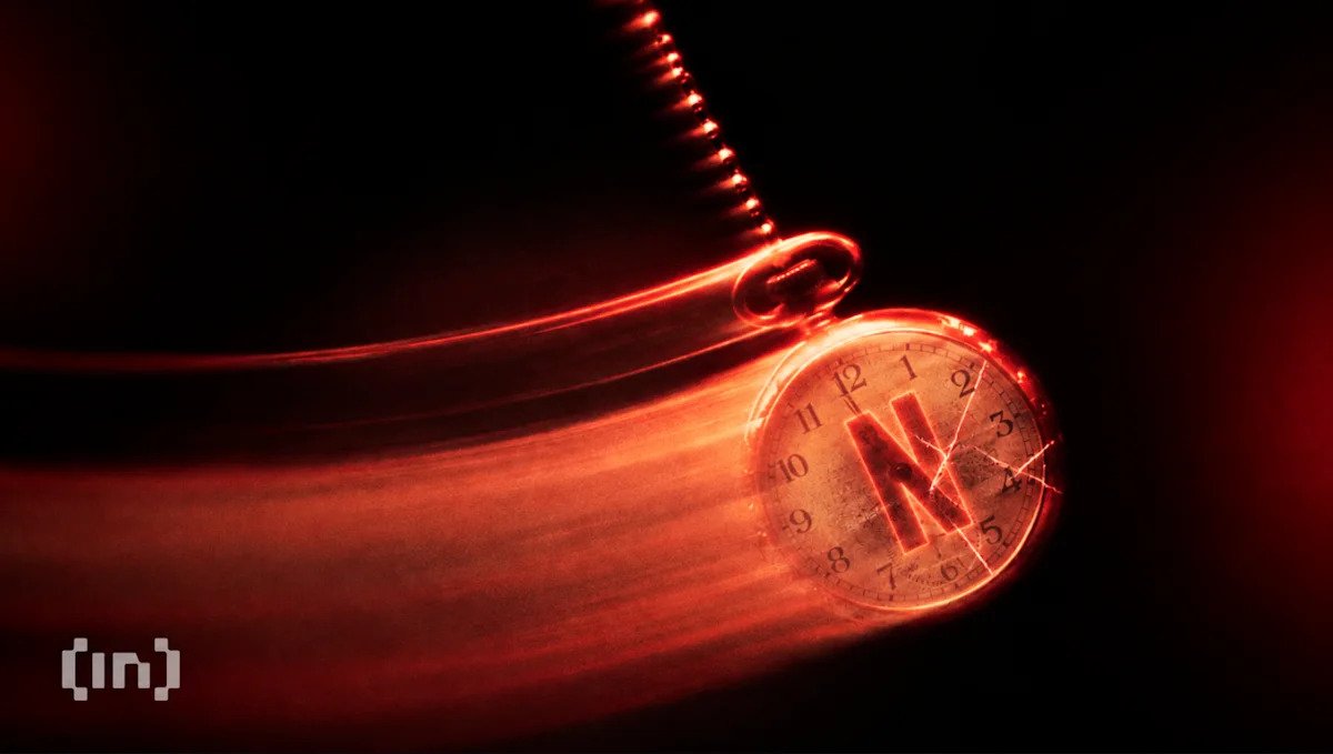 netflix-stock-lost-nearly-50%-of-its-value-in-a-year.-will-it-keep-falling?