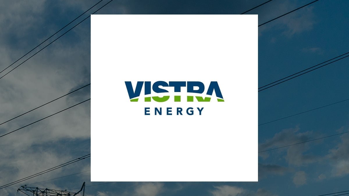 vistra-(nyse:vst)-coverage-initiated-by-analysts-at-siebert-williams-shank