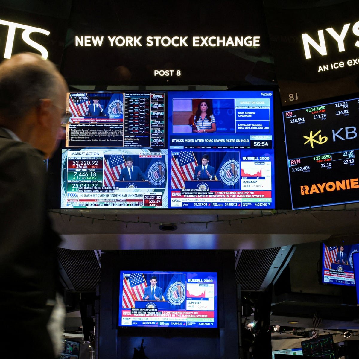 s&p-500-and-nasdaq-surge-to-record-highs-after-ai-chipmaker-rally