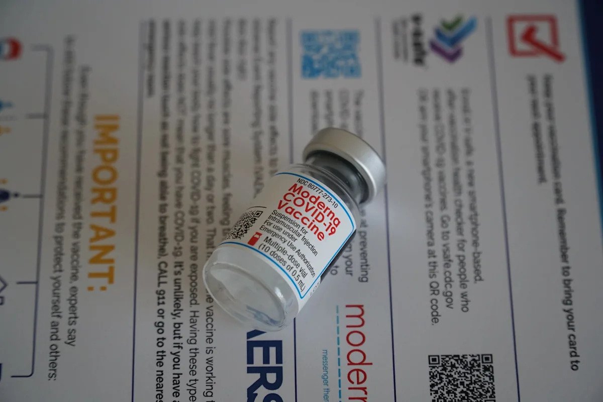 moderna-(mrna)-was-removed-from-the-nasdaq-100-and-is-going-back-in.-what-changed?