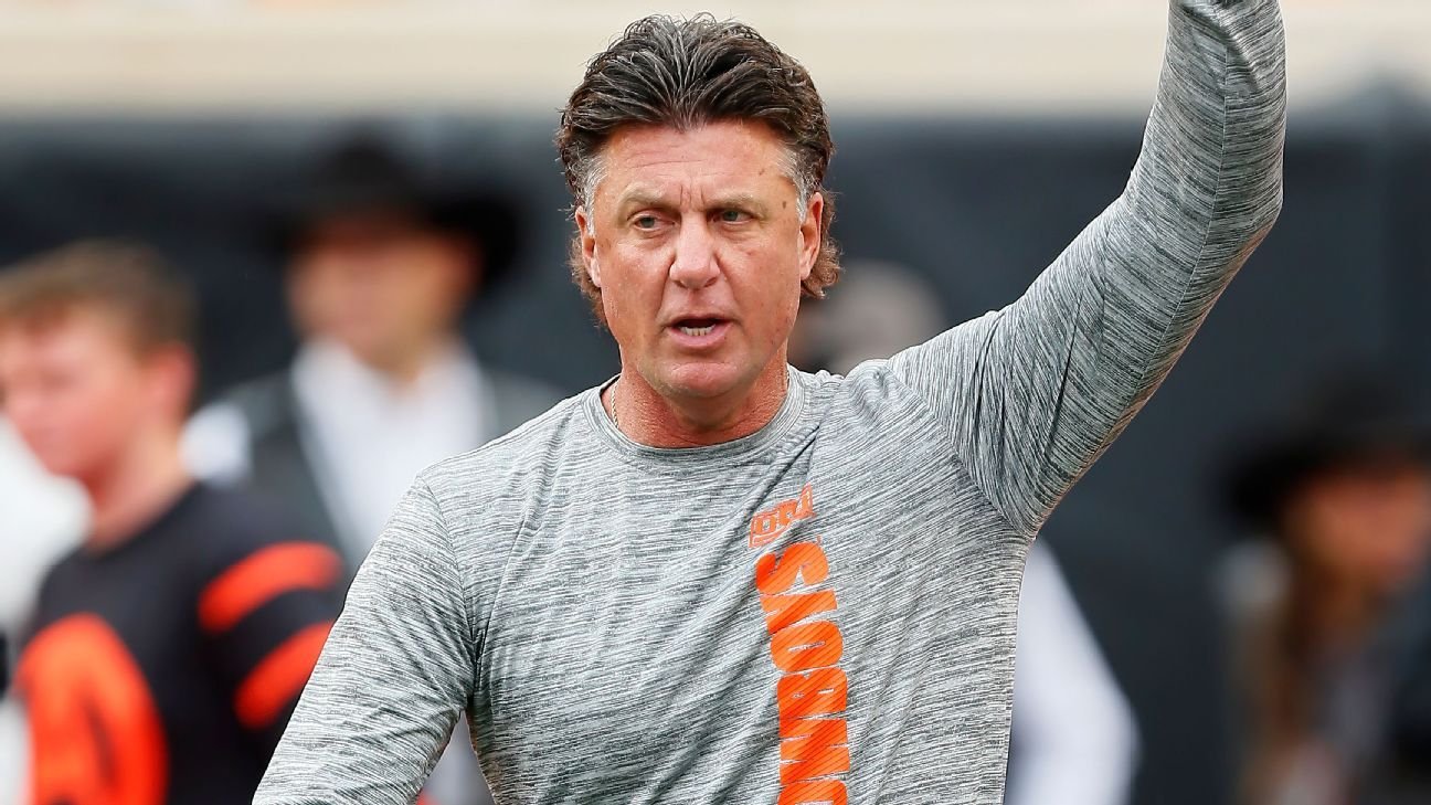 ex-oklahoma-state-coach-mike-gundy-joins-tnt-as-guest-analyst
