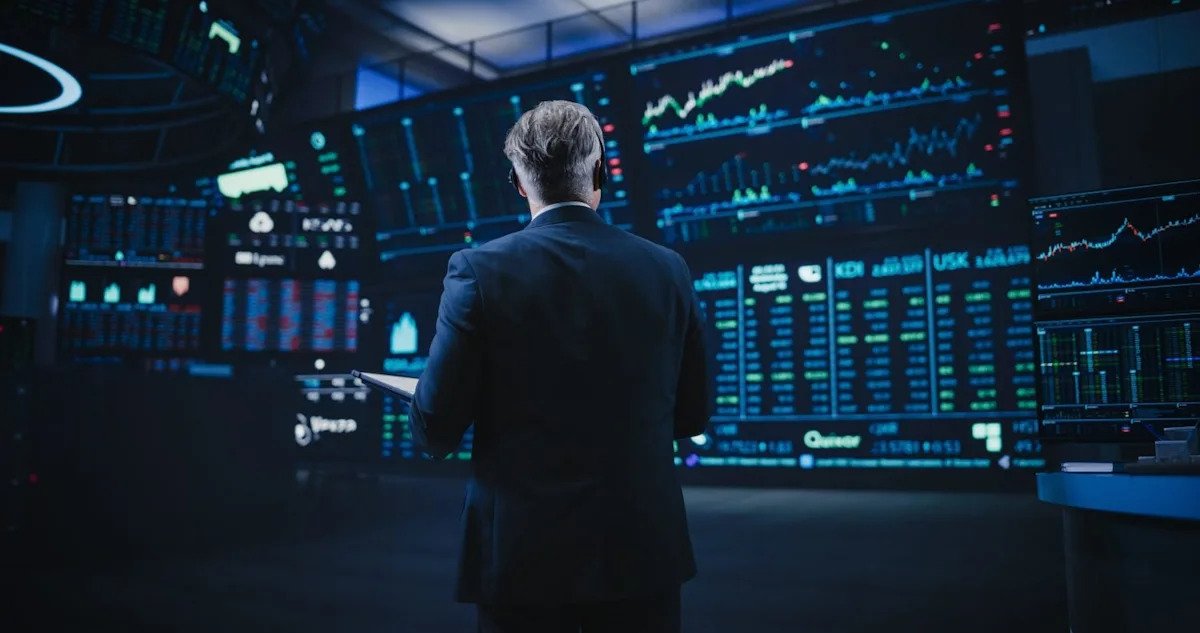 america’s-$6-trillion-interest-rate-trap-is-spreading-far-beyond-the-bond-market-—-and-investors-are-taking-notice