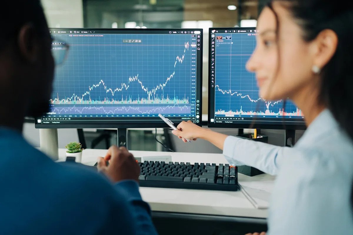 if-i-could-hold-only-1-dividend-etf-for-the-next-30-years,-here’s-what-i’d-buy