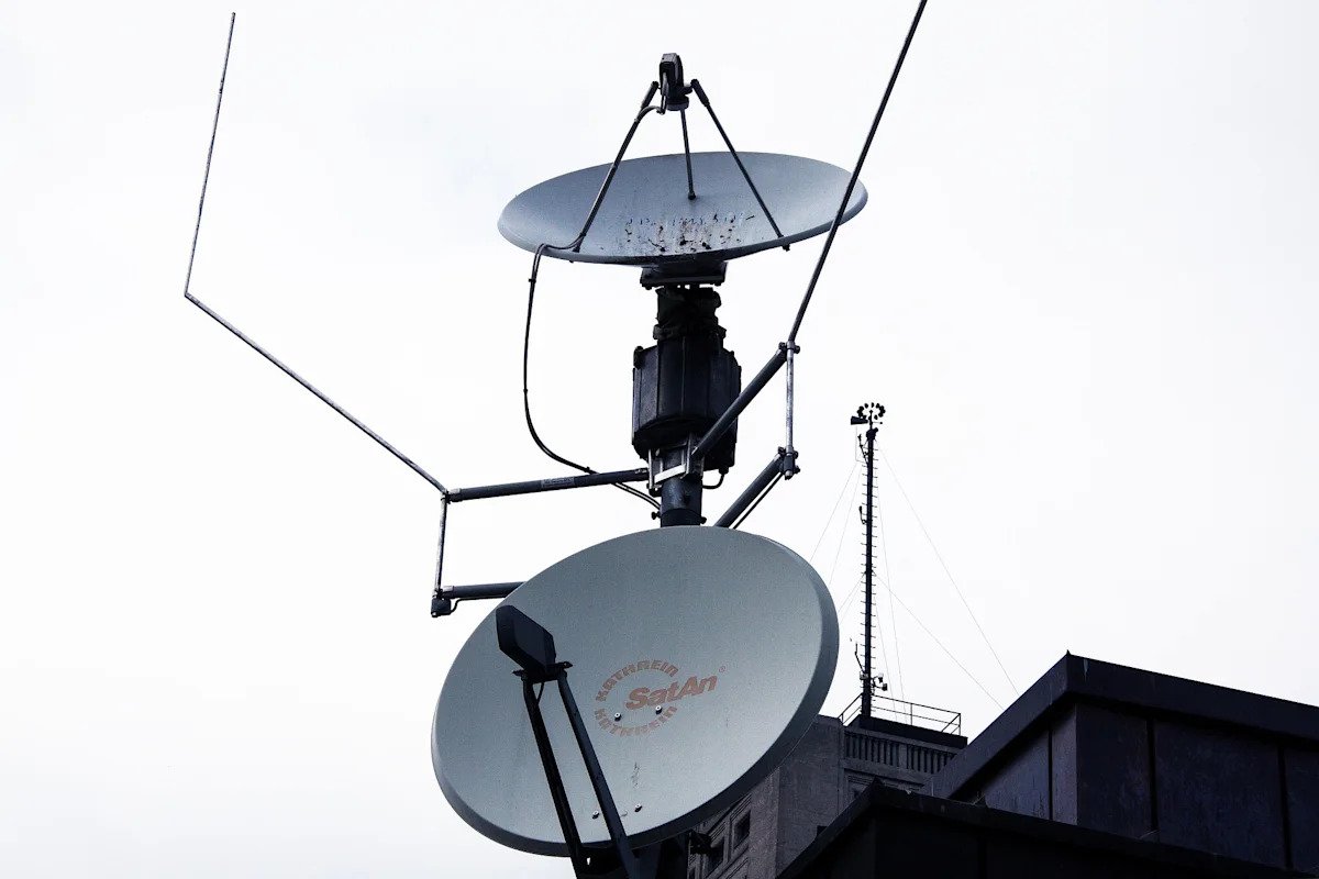 should-you-buy-comcast-stock-at-under-seven-times-earnings?