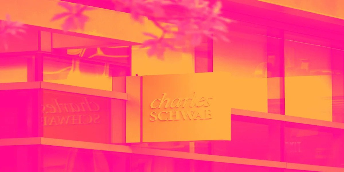 schw-q3-deep-dive:-client-engagement-and-ai-initiatives-face-market-skepticism