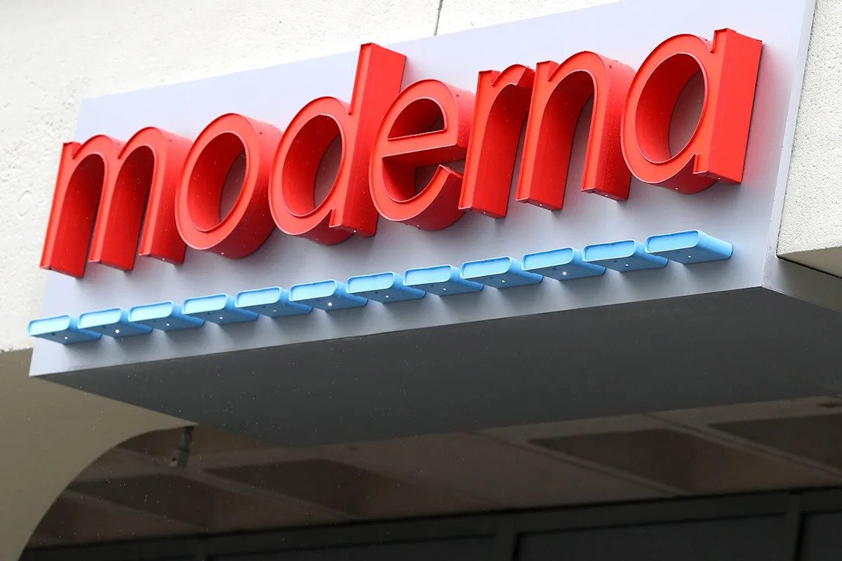 stock-market-today,-oct.-22:-moderna-stock-plummets-18%-on-melanoma-vaccine-data-leak-reports