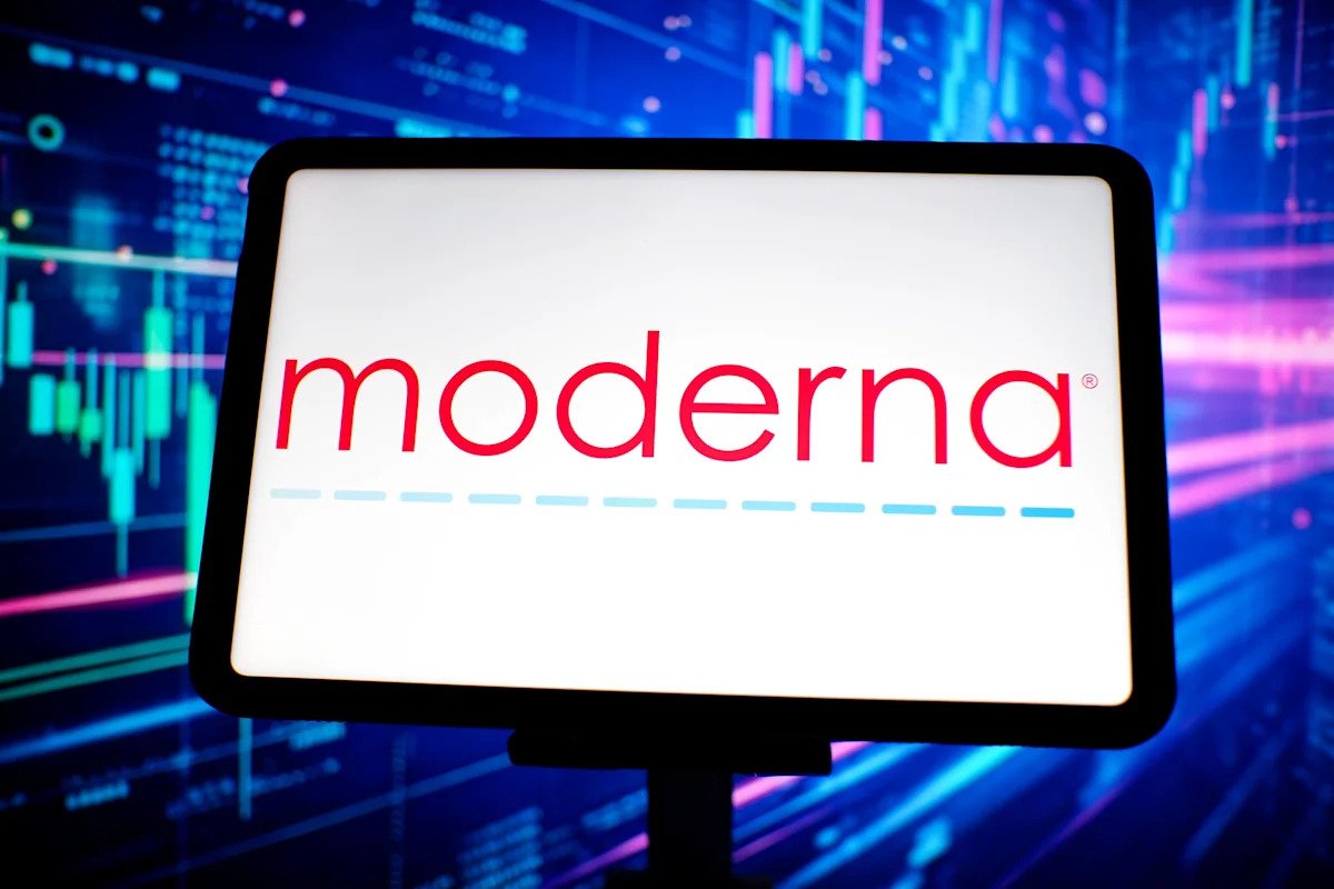 moderna-stock’s-17%-slump-was-a-‘sell-the-news’-event,-analyst-says