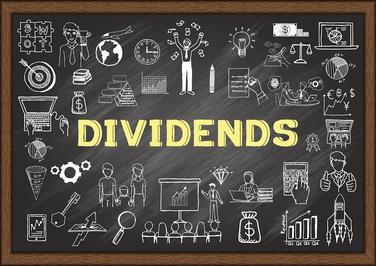 5-insurance-stocks-to-buy-for-a-decade-of-rising-dividends
