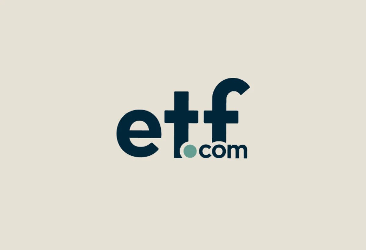 investors-buy-the-dip-in-chip-etfs-as-inflows-top-$44b