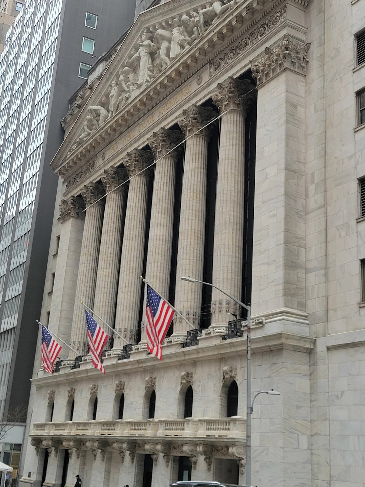 5-stocks-you-are-selling-and-insiders-are-buying