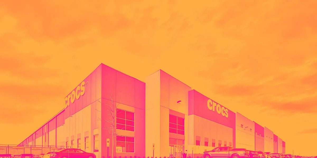 what-to-expect-from-crocs’s-(crox)-q3-earnings