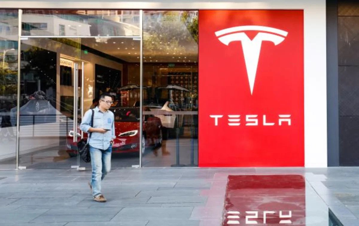 zacks-investment-ideas-feature-highlights:-meta,-tesla,-microsoft-and-alphabet