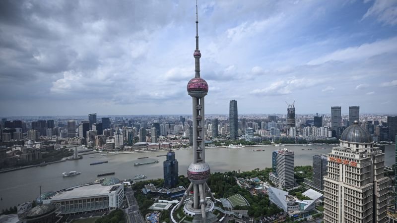 why-isn’t-china’s-ai-and-tech-boom-saving-its-stock-markets?